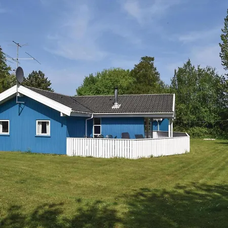 Holiday home Holiday Aeblevaenget V